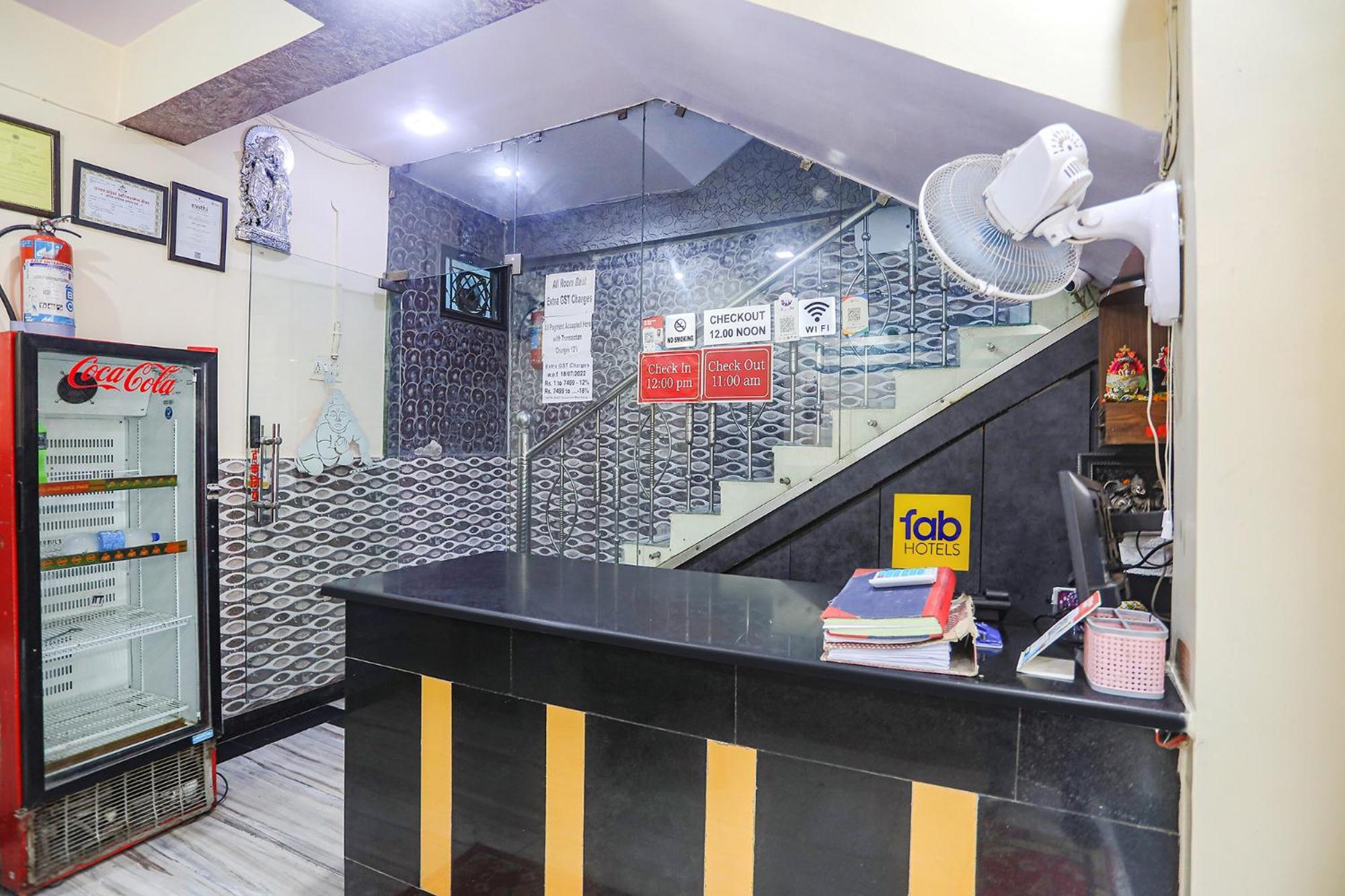 Fabexpress Kanha Dham Kanpur Esterno foto